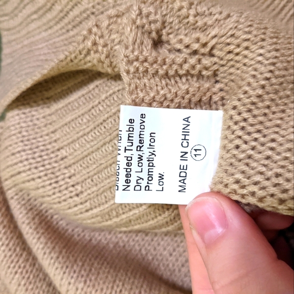 NWOT Beige Shein Sweater Vest - Picture 5 of 5